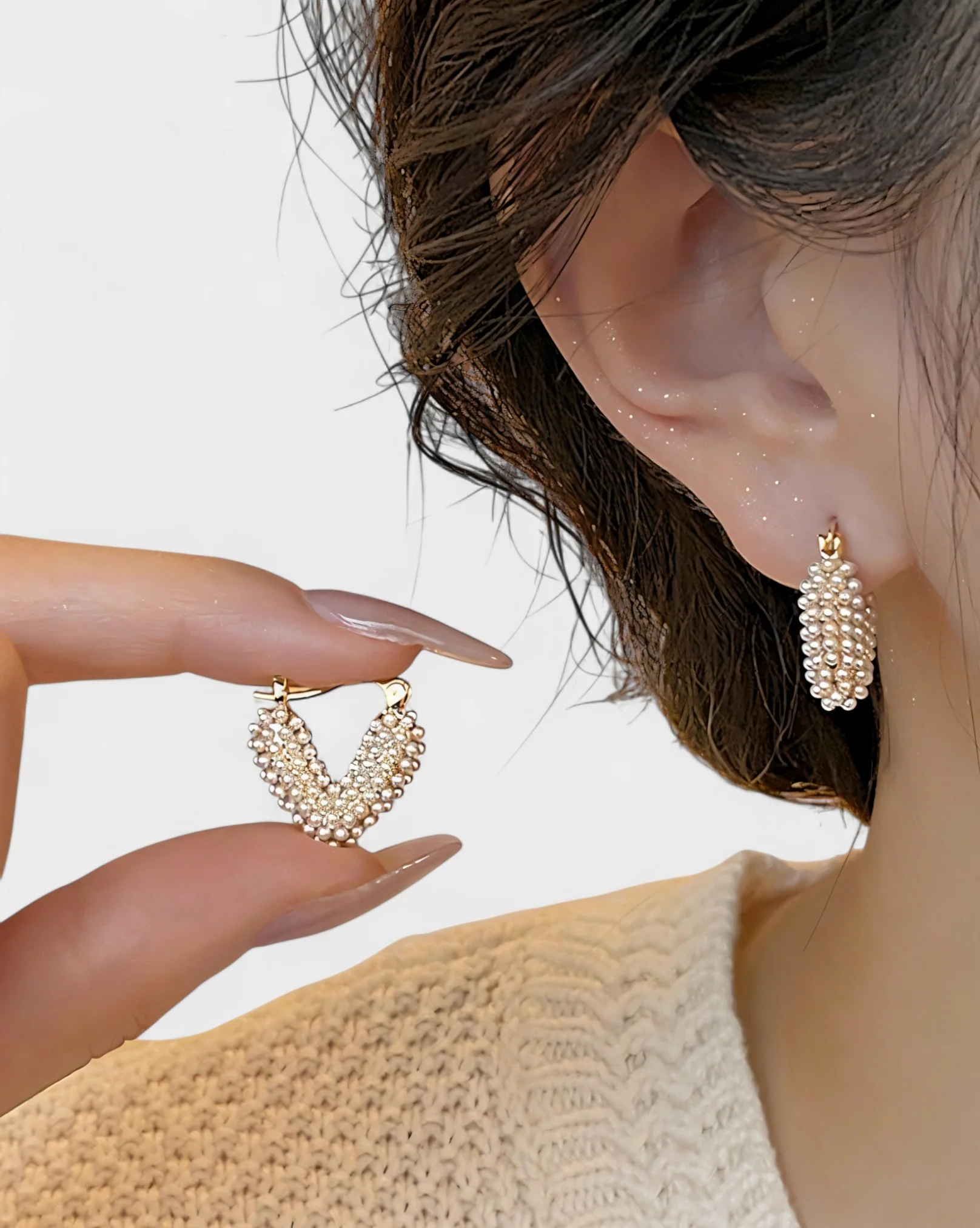 DEYARA Pearl Earrings - Image 4