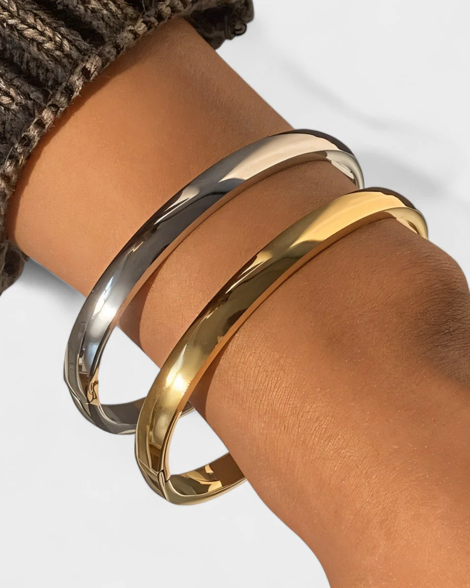 PERLA Bangle Bracelet - Image 5