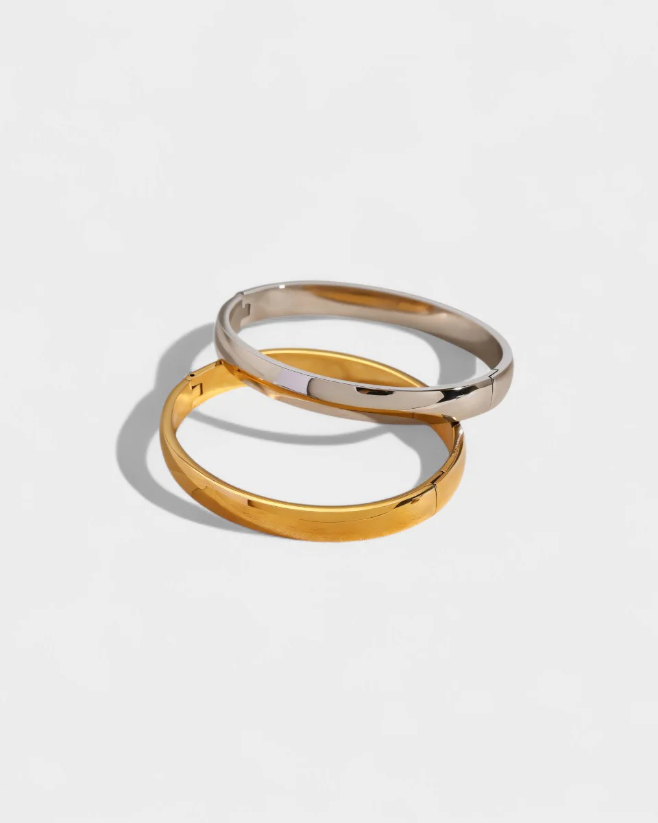 PERLA Bangle Bracelet - Image 7